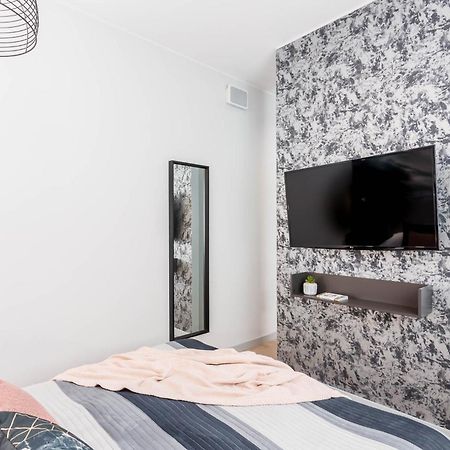 Apartamenty Deo Plaza Vip By Rent Like Home Gdańsk Exteriör bild