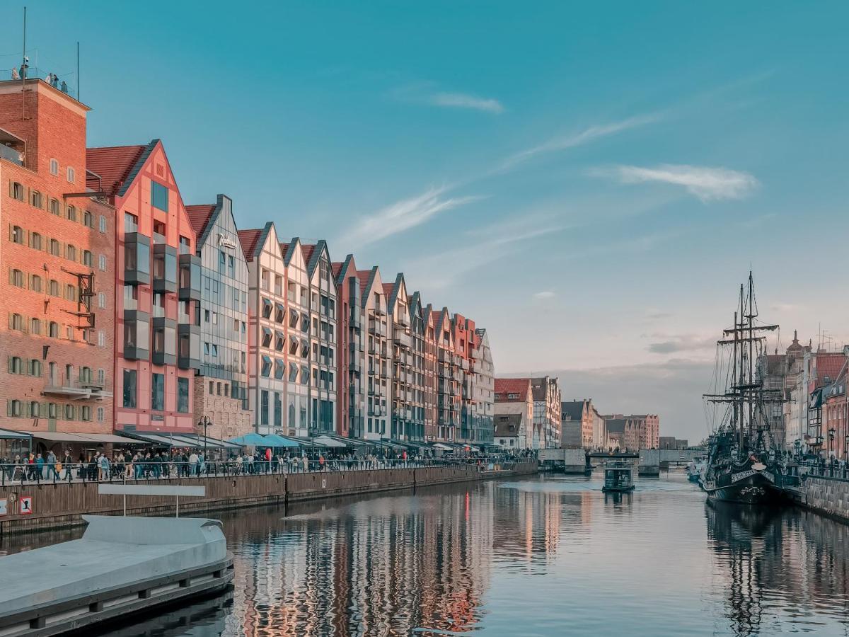 Apartamenty Deo Plaza Vip By Rent Like Home Gdańsk Exteriör bild